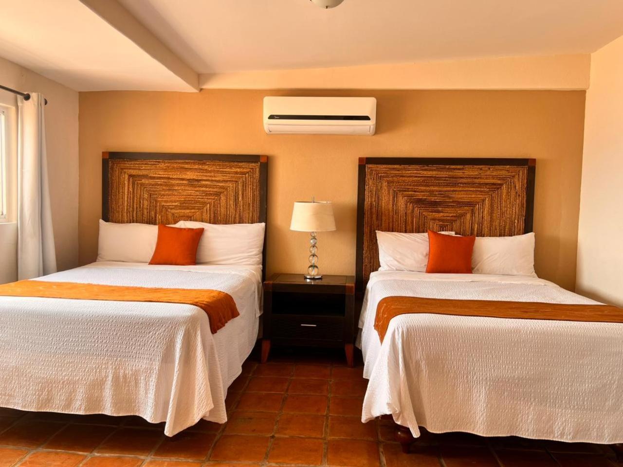 Los Vientos Hotel Bahia de Los Angeles Экстерьер фото